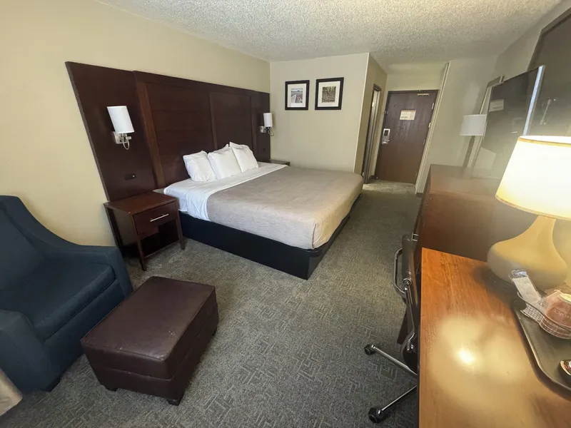 Quality Inn & Suites Green Bay - Ashwaubenon hotel detail image 2