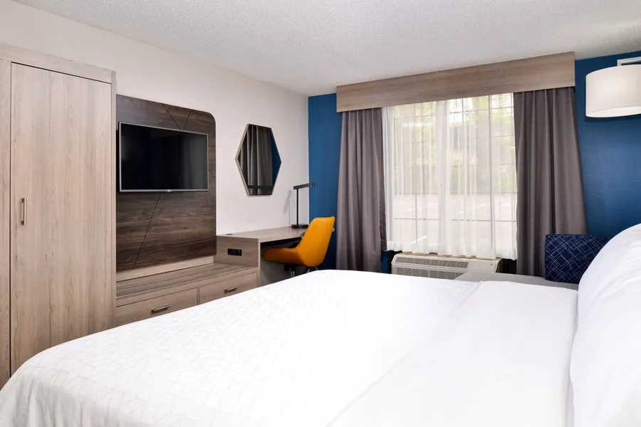 Holiday Inn Express Winston-Salem Medical Center Area by IHG hotel detail image 6