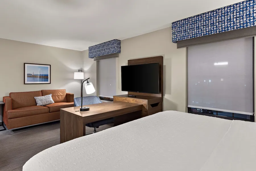 Hampton Inn & Suites by Hilton Petoskey hotel detail image 6