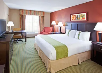 Holiday Inn Midland by IHG hotel thumbnail 3