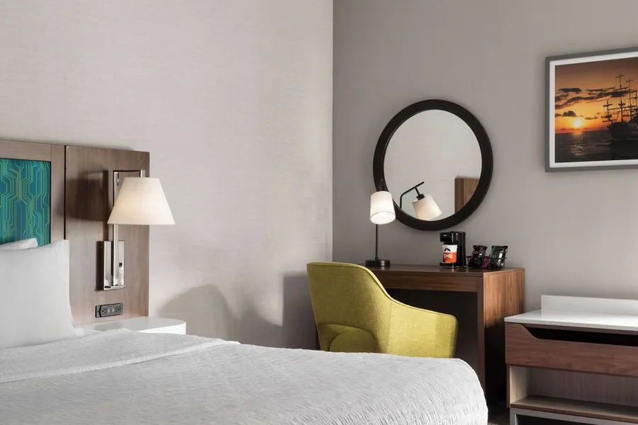Hampton Inn Sturbridge hotel detail image 6