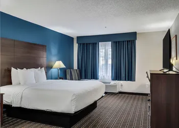 Baymont by Wyndham La Crosse/Onalaska hotel thumbnail 7