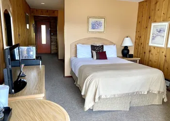 Rocky Mountain Springs Lodge hotel thumbnail 5