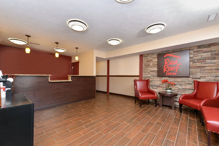 Red Roof Inn Marietta hotel detail image 2
