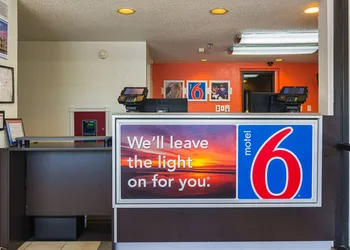 Motel 6 Tucker, GA - Atlanta Northeast hotel thumbnail 3