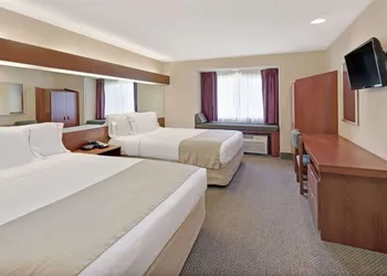 Microtel Inn & Suites by Wyndham Jasper hotel thumbnail 6