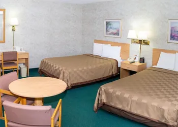 Regency Inn Perrysburg hotel thumbnail 7
