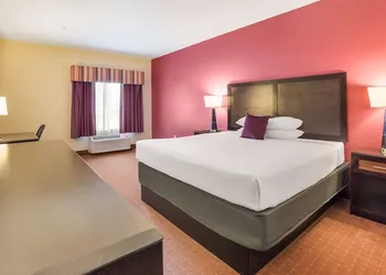 Knights Inn Bunkie hotel thumbnail 4
