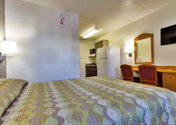Studio 6 Dallas, TX - Garland - Northeast hotel thumbnail 5