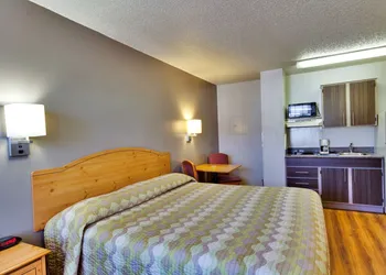 Studio 6 Dallas, TX - Garland - Northeast hotel thumbnail 6
