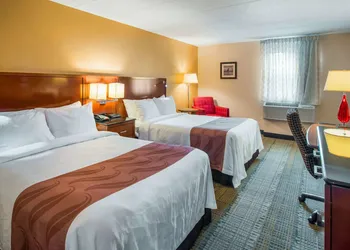 Quality Inn & Suites Virginia MN hotel thumbnail 7
