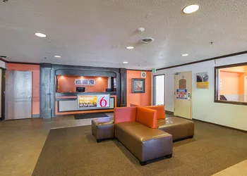 Motel 6 Waterloo, IA - Crossroads Mall - Cedar Falls hotel thumbnail 4