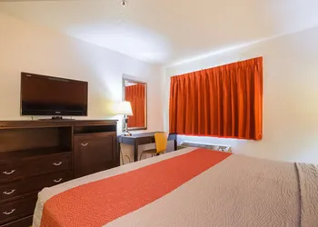 Motel 6 Waterloo, IA - Crossroads Mall - Cedar Falls hotel thumbnail 7