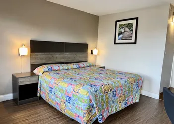 Americas Best Inn and Suites Fort Lauderdale North hotel thumbnail 8