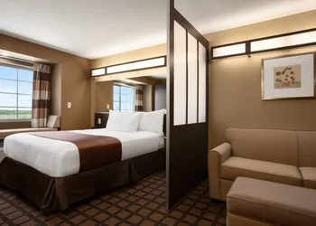 Microtel Inn & Suites by Wyndham Pearl River/Slidell hotel thumbnail 6