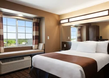 Microtel Inn & Suites by Wyndham Pearl River/Slidell hotel thumbnail 8