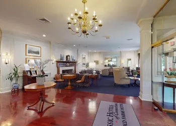 Avon Old Farms Hotel hotel thumbnail 3