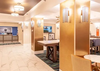 Hampton Inn & Suites Jackson-Coliseum hotel thumbnail 8