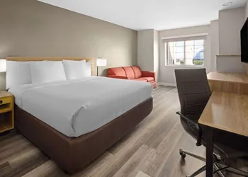 Days Inn By Wyndham Jackson Downtown hotel thumbnail 8
