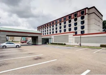 Signature Hotel hotel thumbnail 6