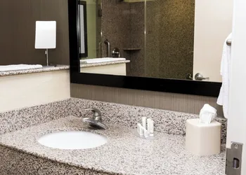 Courtyard Marriott Lafayette hotel thumbnail 6