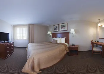 Candlewood Suites Lafayette by IHG hotel thumbnail 3