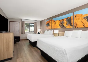 Days Inn by Wyndham Spearfish hotel thumbnail 6