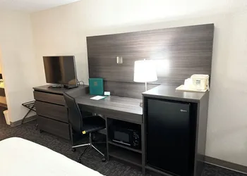 Quality Inn Spearfish I-90 hotel thumbnail 5