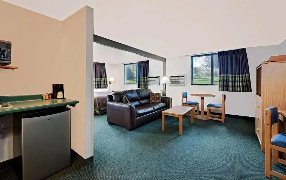 FairBridge Inn & Suites Spearfish hotel detail image 2