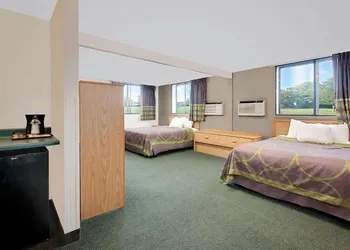 FairBridge Inn & Suites Spearfish hotel thumbnail 4
