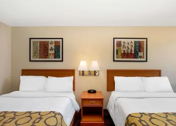 Baymont by Wyndham Spearfish hotel thumbnail 7