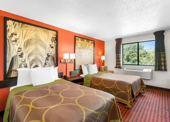 Super 8 by Wyndham Dumfries/Quantico hotel thumbnail 5