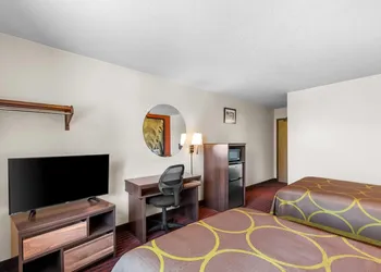 Super 8 by Wyndham Dumfries/Quantico hotel thumbnail 6