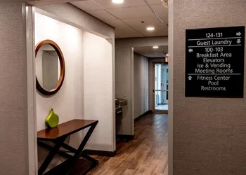 Hampton Inn & Suites Leesburg hotel thumbnail 2