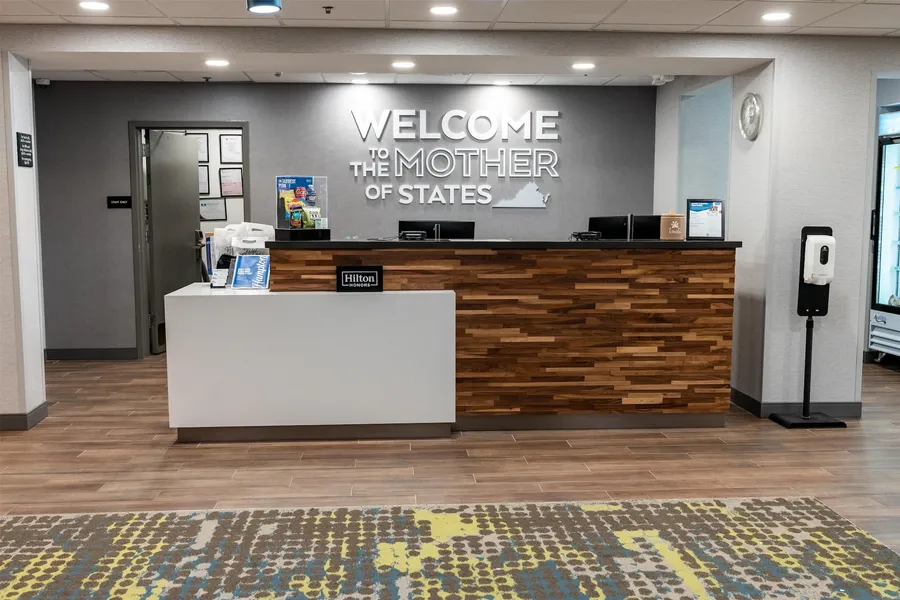 Hampton Inn & Suites Leesburg hotel detail image 6