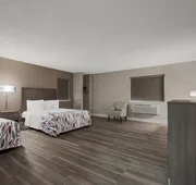 Red Roof Inn & Suites Vineland - Buena hotel detail image 4