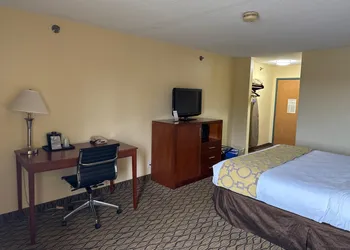 Baymont by Wyndham Mishawaka South Bend Area hotel thumbnail 5