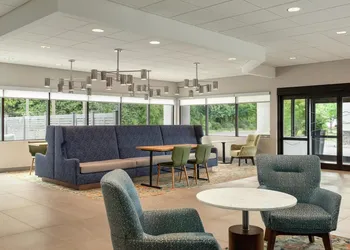 Hampton Inn Hagerstown hotel thumbnail 2