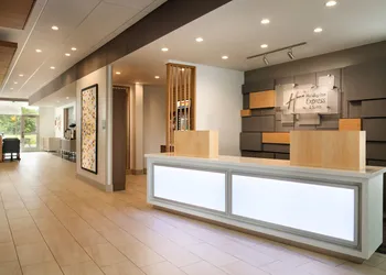 Holiday Inn Express & Suites Clear Spring by IHG hotel thumbnail 2