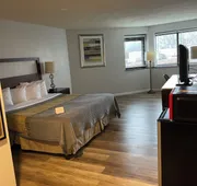 APM Inn and Suites hotel detail image 3