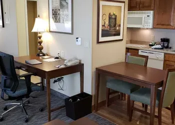 Homewood Suites by Hilton Hagerstown hotel thumbnail 6