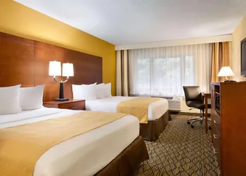 Country Inn & Suites by Radisson, Mishawaka, IN hotel thumbnail 7
