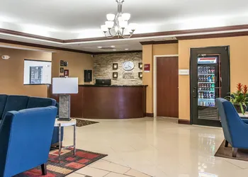 Comfort Suites South Bend near Casino hotel thumbnail 3