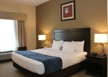 Comfort Suites South Bend near Casino hotel thumbnail 7