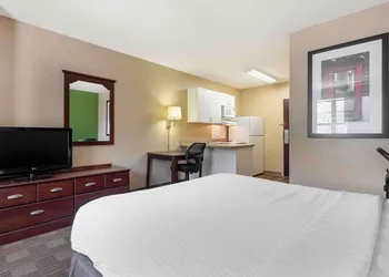 Extended Stay America Select Suites Fayetteville Springdale hotel thumbnail 6