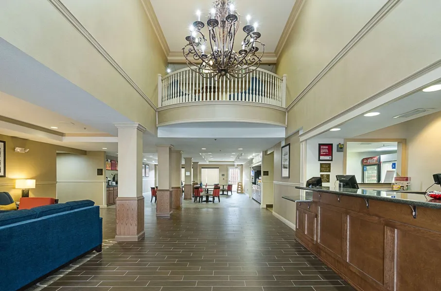 Quality Suites Springdale West I-49 hotel detail image 2