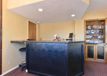 Bay View Inn hotel thumbnail 3