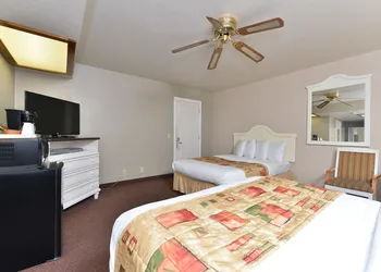 Bay View Inn hotel thumbnail 8