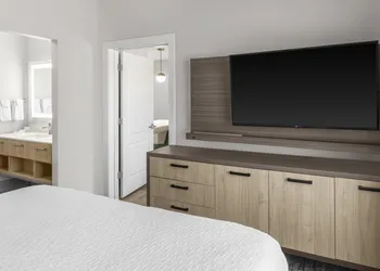 Homewood Suites by Hilton Fayetteville hotel thumbnail 8