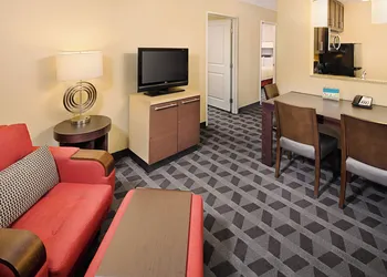 TownePlace Suites by Marriott Fayetteville North hotel thumbnail 7